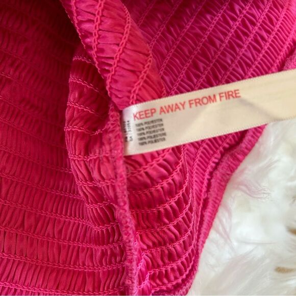 Free People Fuchsia Pink Cami Cropped Smocked Tank Medium - Picture 5 of 6